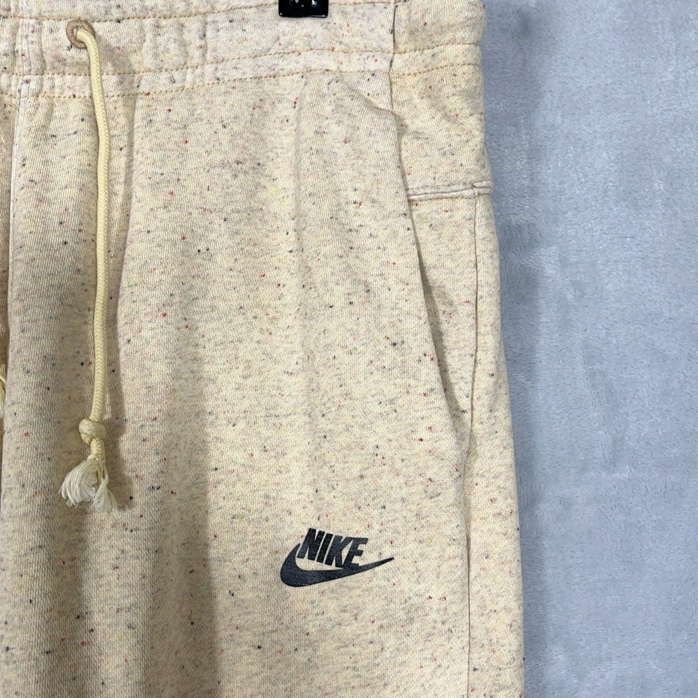 Nike Club Men's  Drawstring Fleece Joggers‎ Small Driftwood Speckled DQ4665-250 - Picture 2 of 11